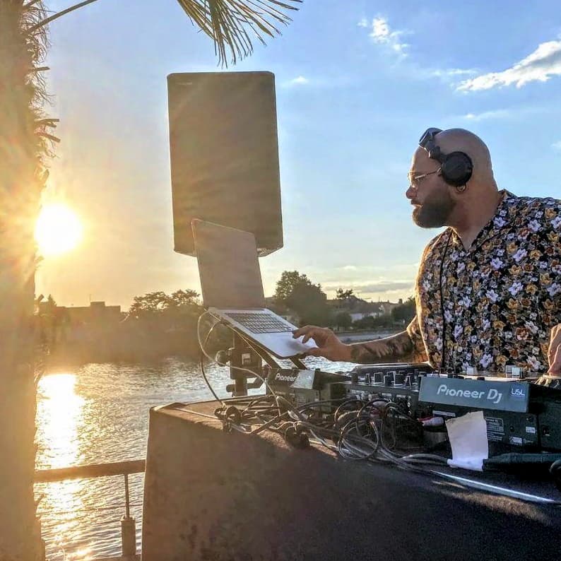 DJ Ricky, Basel
